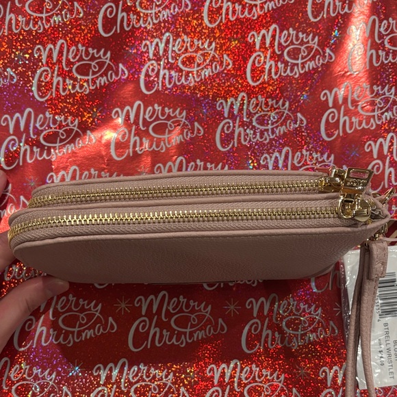 Steve Madden Blush Wristlet Clutch - Picture 3 of 7